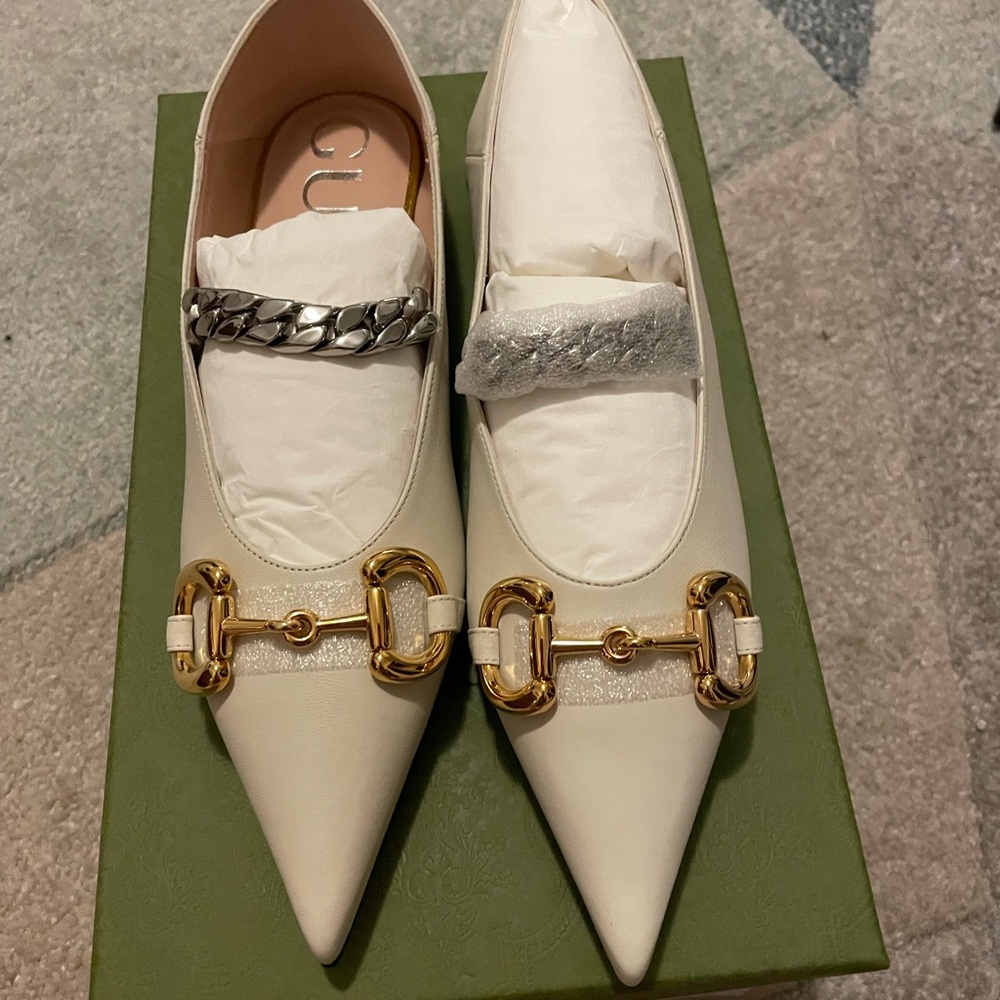 Gucci White leather horsebit ballet flats